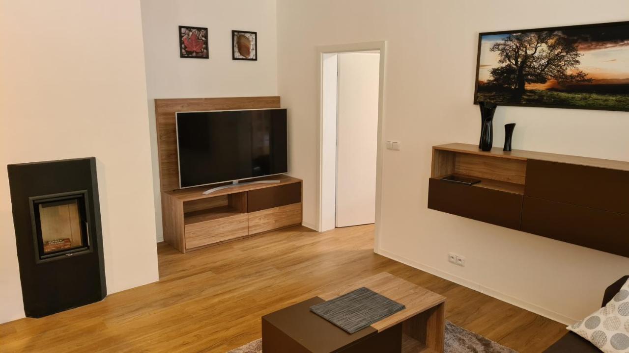 Apartmán NETA Velké Karlovice, Polanský Dvůr Esterno foto