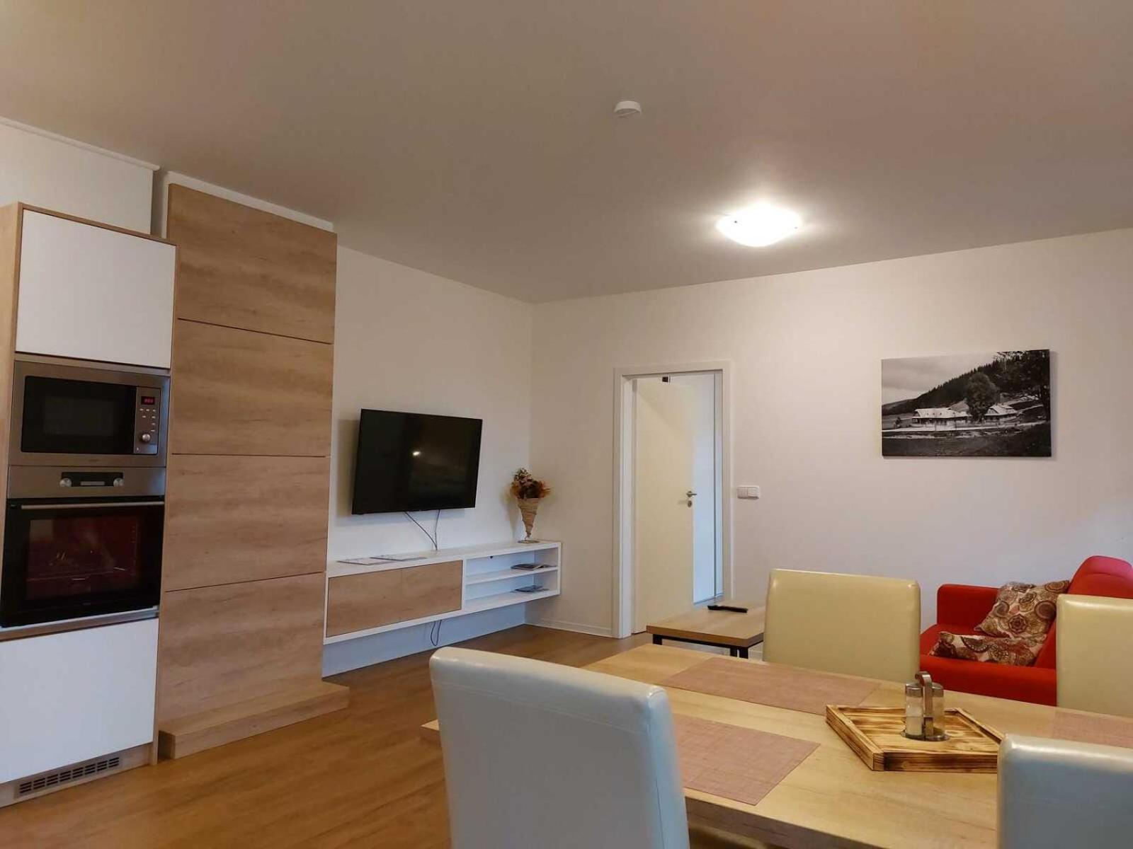 Apartmán NETA Velké Karlovice, Polanský Dvůr Esterno foto